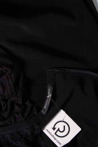 Šaty  Maison Scotch, Velikost XS, Barva Černá, Cena  252,00 Kč