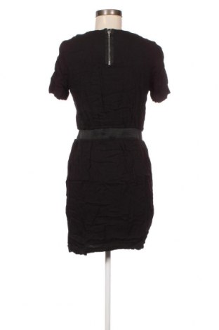 Šaty  New Look, Velikost M, Barva Černá, Cena  88,00 Kč