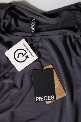 Kleid Pieces, Größe XS, Farbe Grau, Preis 5,85 €