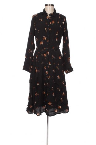 Šaty  Selected Femme, Velikost M, Barva Černá, Cena  856,00 Kč