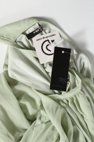 Kleid TFNC London, Größe M, Farbe Grün, Preis 19,05 €