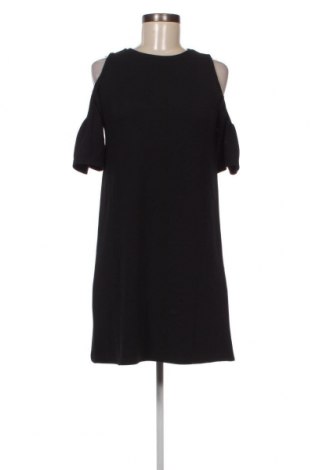 Рокля Zara Trafaluc, Размер S, Цвят Черен, Цена 7,92 лв.