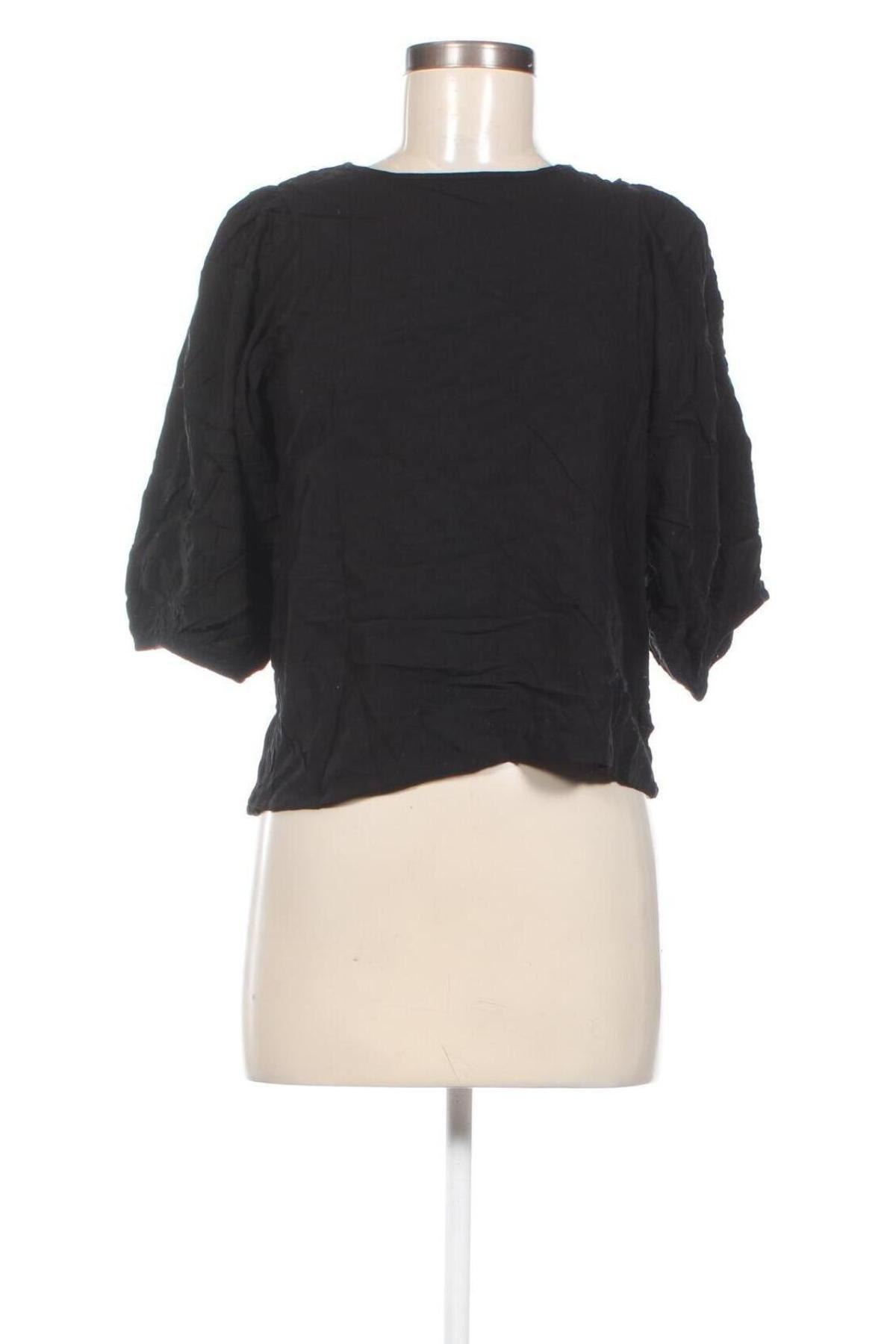 Дамска блуза Lager 157, Размер S, Цвят Черен, Цена 5,70 лв.