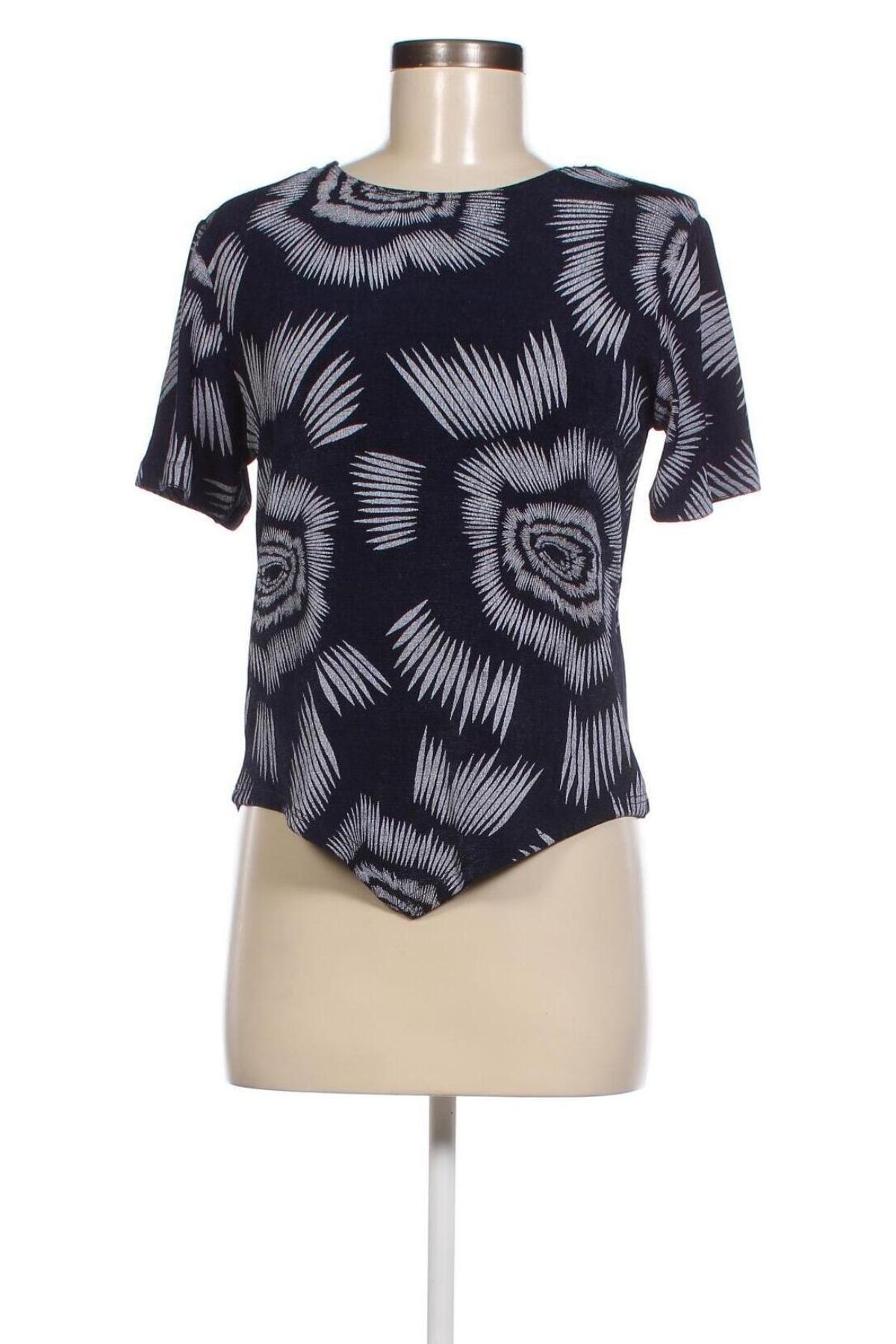 Damen Shirt Magna, Größe M, Farbe Mehrfarbig, Preis 4,00 €