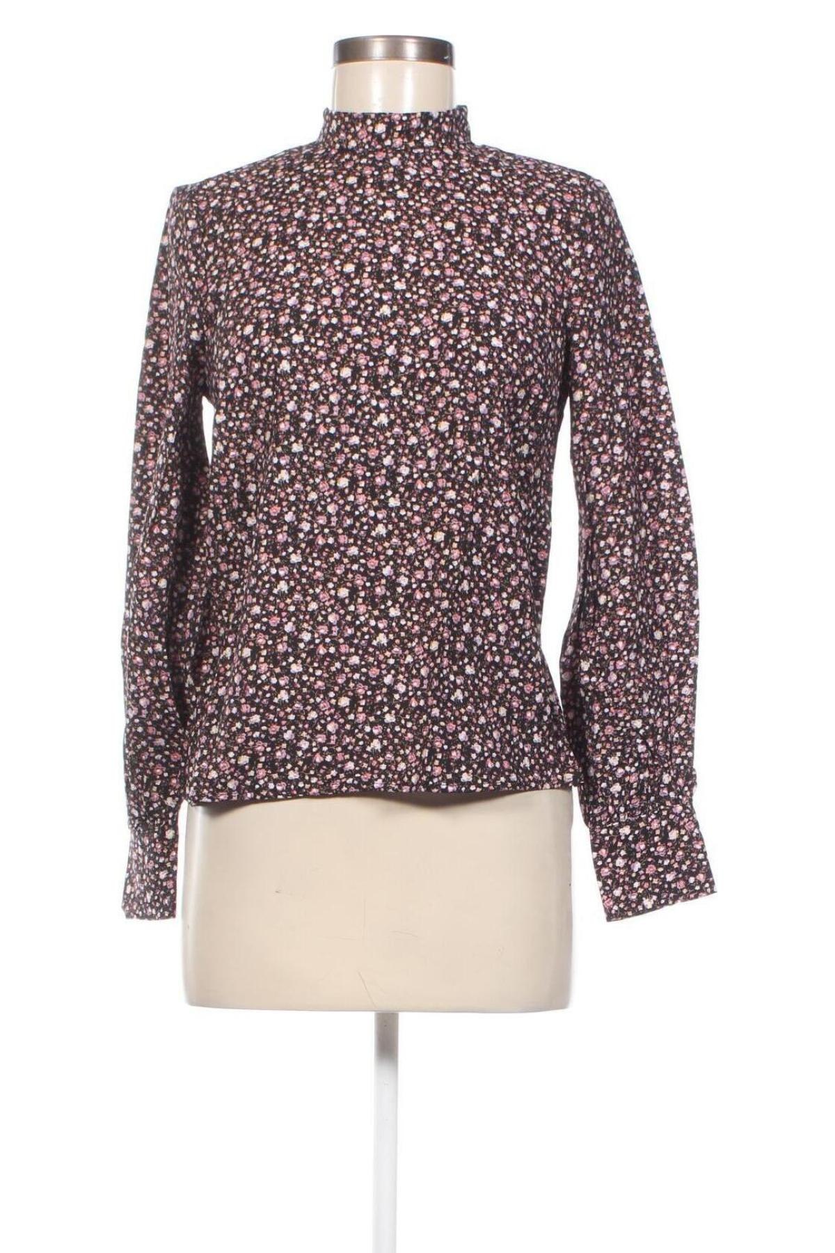 Γυναικεία μπλούζα VILA, Μέγεθος XS, Χρώμα Πολύχρωμο, Τιμή 5,77 €