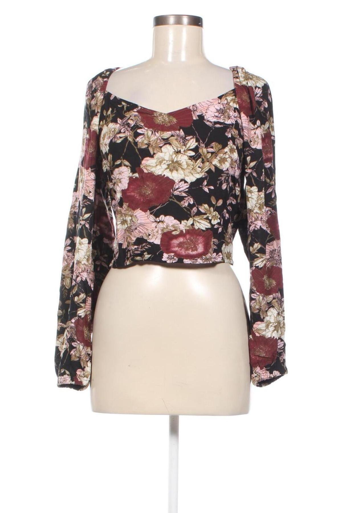 Γυναικεία μπλούζα Vero Moda, Μέγεθος L, Χρώμα Πολύχρωμο, Τιμή 5,36 €