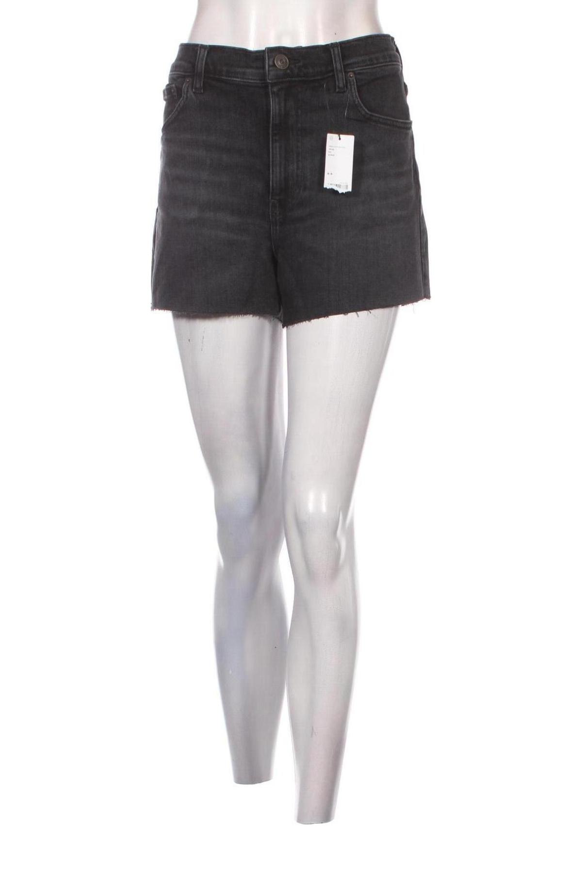 Γυναικείο κοντό παντελόνι BDG, Μέγεθος L, Χρώμα Μαύρο, Τιμή 5,20 €