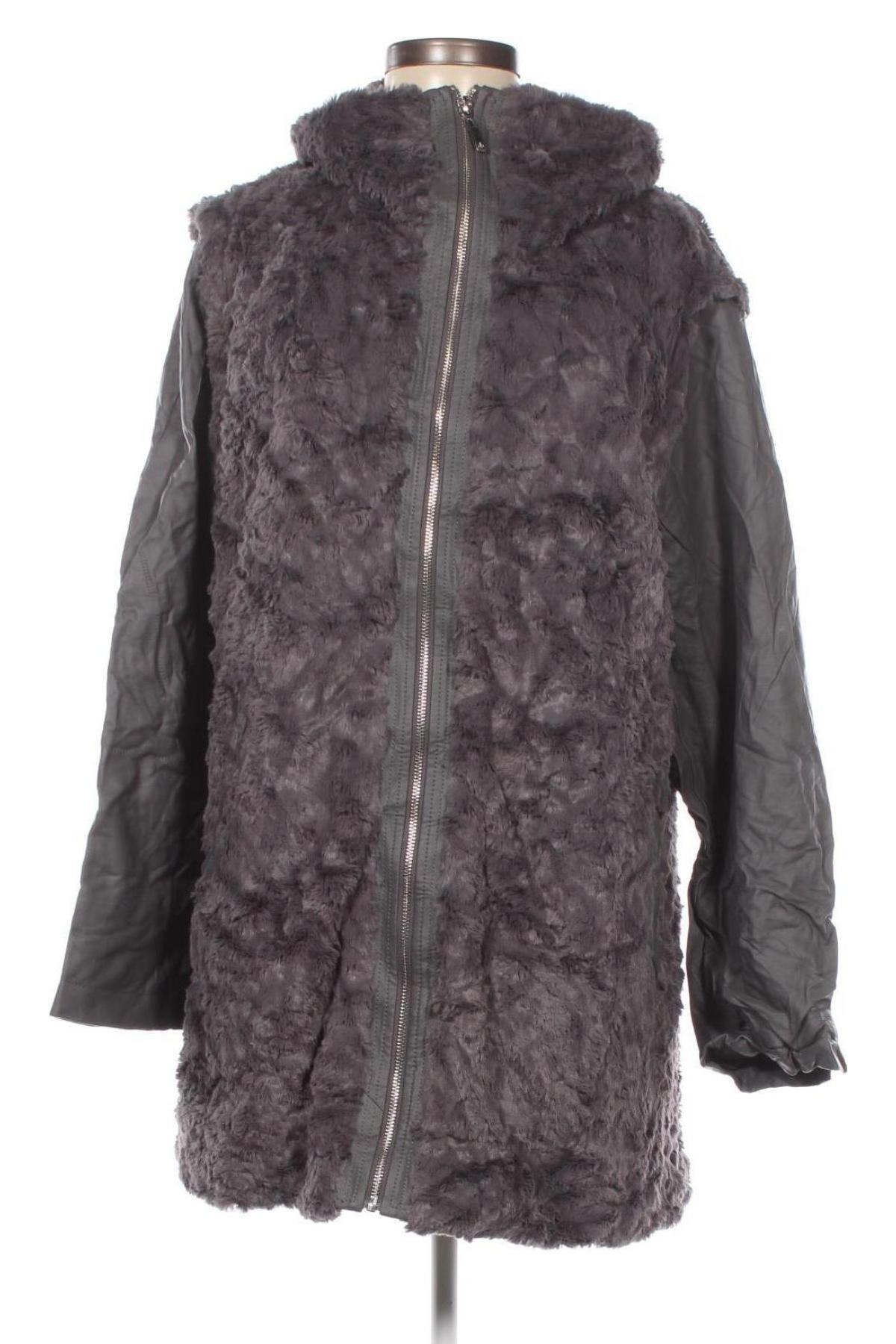 Дамско палто Dennis Basso, Размер XL, Цвят Сив, Цена 23,40 лв.