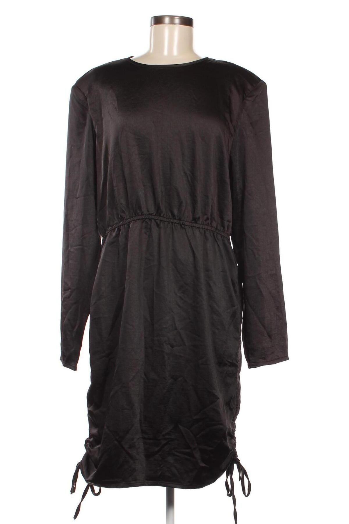 Φόρεμα 4th & Reckless, Μέγεθος L, Χρώμα Μαύρο, Τιμή 14,72 €