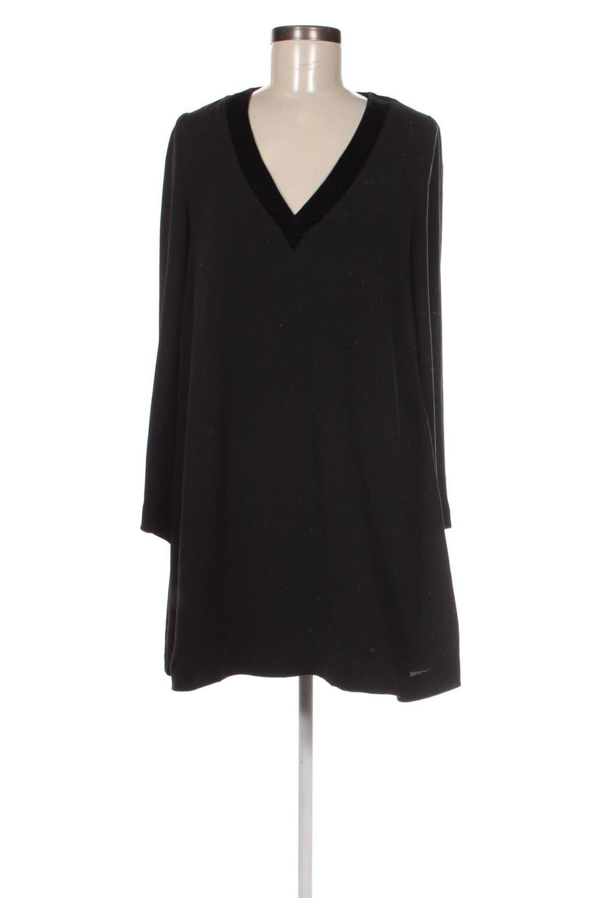 Kleid Eleven Paris, Größe S, Farbe Schwarz, Preis 16,18 €