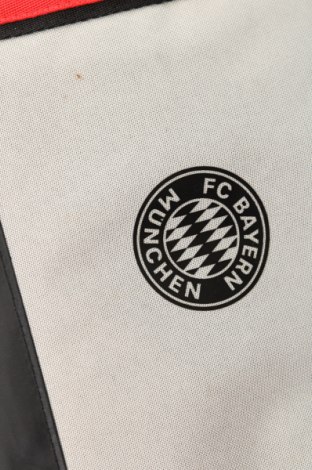 Torebka FC Bayern Munchen, Kolor Kolorowy, Cena 131,99 zł