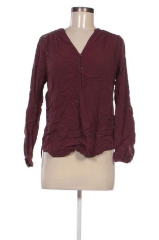 Damen Shirt, Größe M, Farbe Rot, Preis 13,49 €