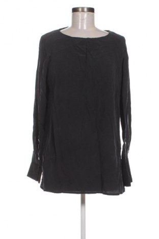 Damen Shirt Annette Gortz, Größe S, Farbe Grau, Preis € 43,25