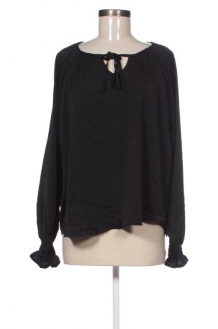 Damen Shirt Pota, Größe M, Farbe Schwarz, Preis 13,49 €