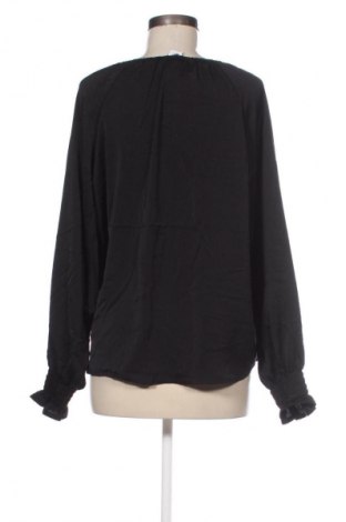 Damen Shirt Pota, Größe M, Farbe Schwarz, Preis 13,49 €