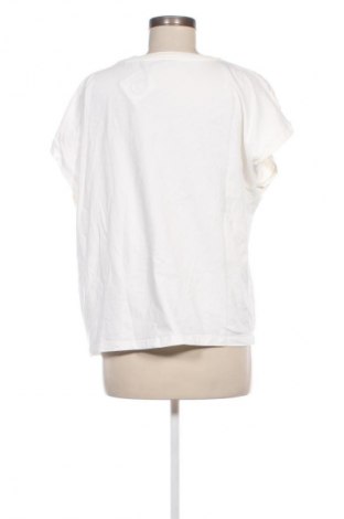 Γυναικείο t-shirt C&A, Μέγεθος M, Χρώμα Λευκό, Τιμή 5,99 €