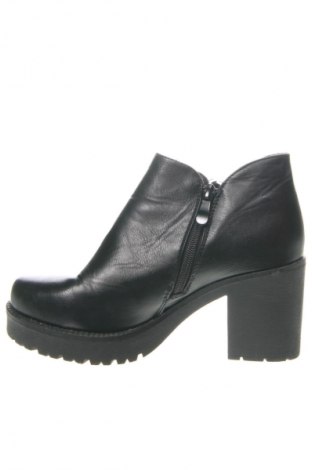 Botine de damă, Mărime 37, Culoare Negru, Preț 86,99 Lei