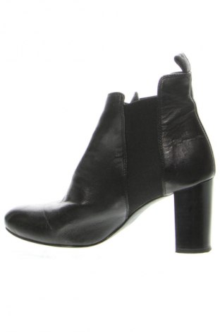 Botine de damă, Mărime 37, Culoare Negru, Preț 256,99 Lei