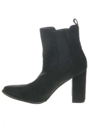 Botine de damă, Mărime 36, Culoare Negru, Preț 157,99 Lei