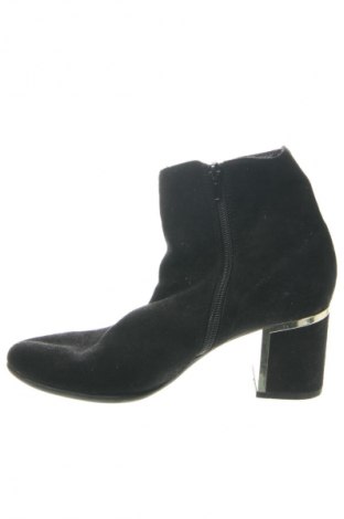 Damen Stiefeletten, Größe 37, Farbe Schwarz, Preis € 18,99