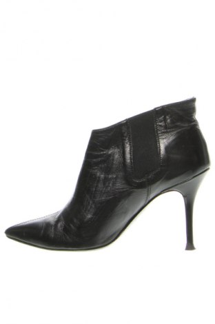 Damen Stiefeletten, Größe 37, Farbe Schwarz, Preis € 29,99