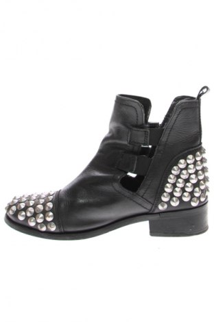 Botine de damă Bronx, Mărime 37, Culoare Negru, Preț 327,99 Lei