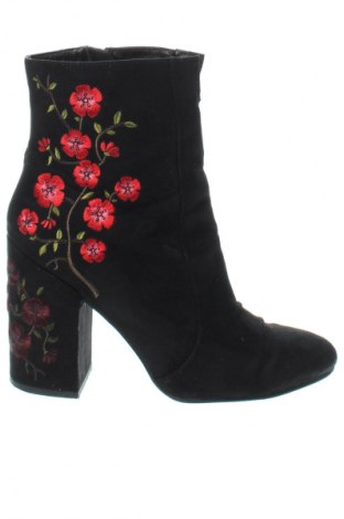 Botine de damă Catwalk, Mărime 39, Culoare Negru, Preț 157,99 Lei