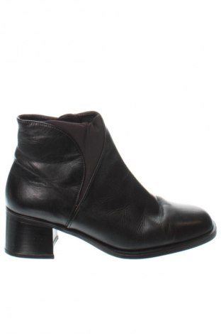 Botine de damă Gabor, Mărime 39, Culoare Maro, Preț 246,99 Lei