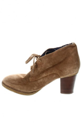 Botine de damă Gap, Mărime 40, Culoare Bej, Preț 223,99 Lei