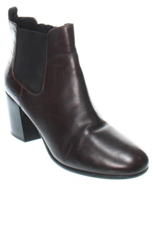 Botine de damă Geox, Mărime 38, Culoare Maro, Preț 191,99 Lei