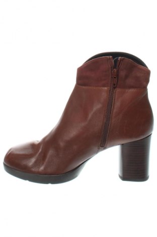 Botine de damă Geox, Mărime 40, Culoare Maro, Preț 381,99 Lei