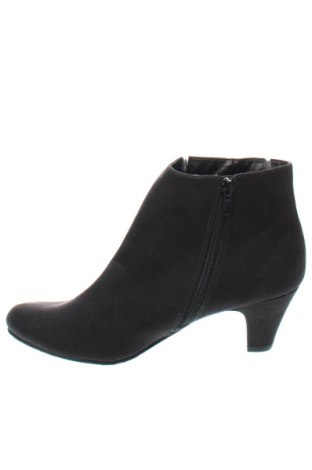 Damen Stiefeletten Graceland, Größe 38, Farbe Schwarz, Preis 54,49 €