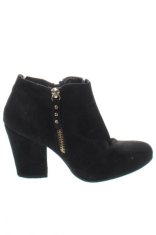 Botine de damă Graceland, Mărime 37, Culoare Negru, Preț 256,99 Lei