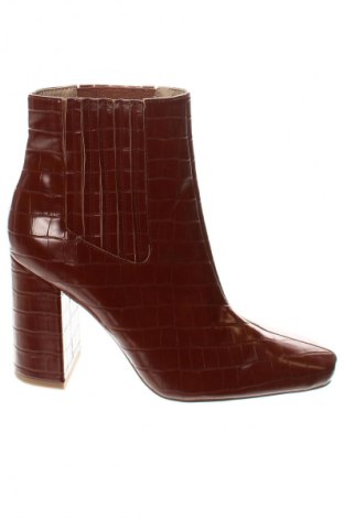 Botine de damă Missguided, Mărime 39, Culoare Maro, Preț 60,20 Lei