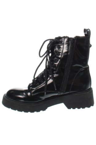 Botine de damă Pull&Bear, Mărime 37, Culoare Negru, Preț 157,99 Lei