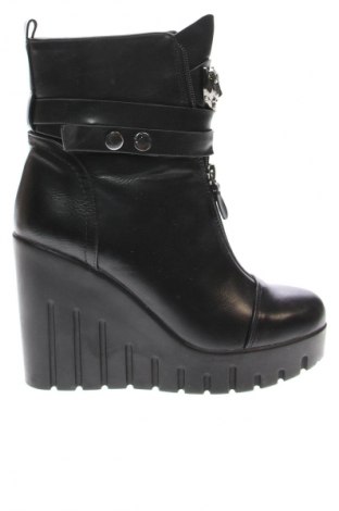 Botine de damă Shoe Aquarium, Mărime 38, Culoare Negru, Preț 158,16 Lei