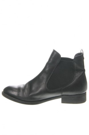 Botine de damă Tamaris, Mărime 38, Culoare Negru, Preț 135,99 Lei