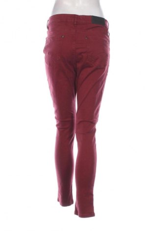 Damen Jeans Attrattivo, Größe L, Farbe Rot, Preis € 14,99