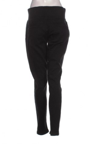 Damen Jeans Beloved, Größe M, Farbe Schwarz, Preis € 3,99