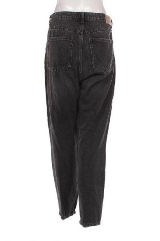 Damen Jeans Bershka, Größe L, Farbe Schwarz, Preis 9,99 €