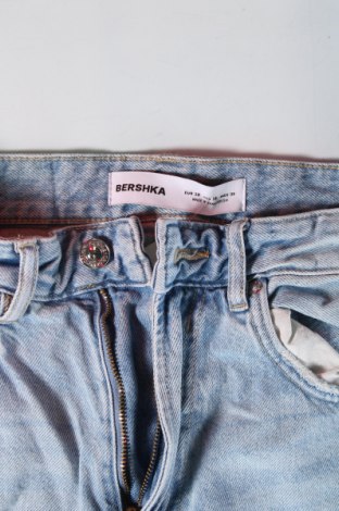 Damen Jeans Bershka, Größe M, Farbe Blau, Preis € 15,86