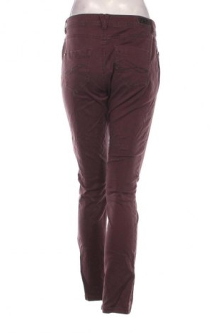 Damen Jeans Charles Vogele, Größe M, Farbe Lila, Preis 14,83 €