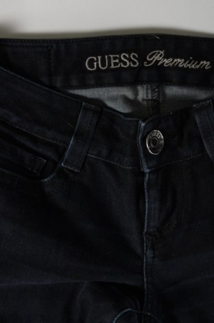 Damen Jeans Guess, Größe S, Farbe Blau, Preis € 38,35