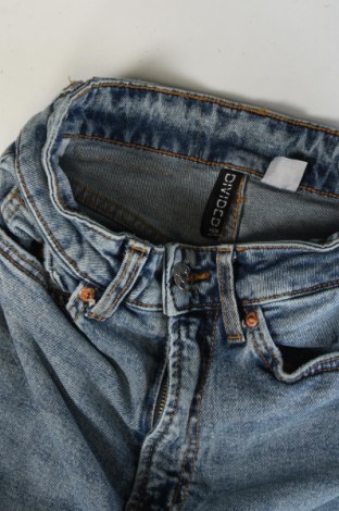 Damskie jeansy H&M Divided, Rozmiar XXS, Kolor Niebieski, Cena 46,99 zł