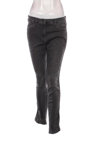 Damen Jeans Toni, Größe L, Farbe Grau, Preis 28,99 €