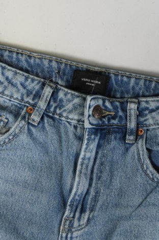 Damskie jeansy Vero Moda, Rozmiar S, Kolor Niebieski, Cena 108,99 zł