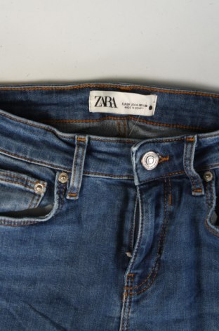 Γυναικείο Τζίν Zara, Μέγεθος S, Χρώμα Μπλέ, Τιμή 7,99 €