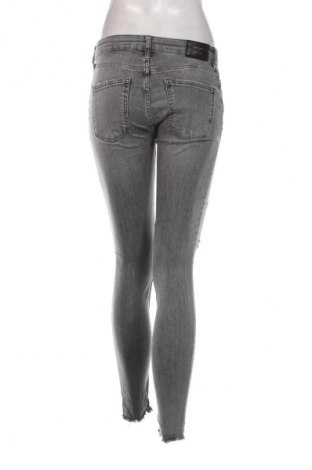 Damen Jeans Zara, Größe M, Farbe Grau, Preis 9,99 €