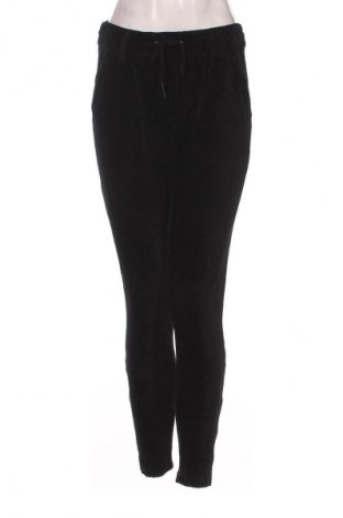 Pantaloni de velvet de femei ONLY, Mărime XS, Culoare Negru, Preț 88,99 Lei