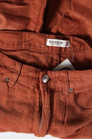 Női kordbársony nadrág Pull&Bear, Méret M, Szín Narancssárga
, Ár 7 399 Ft